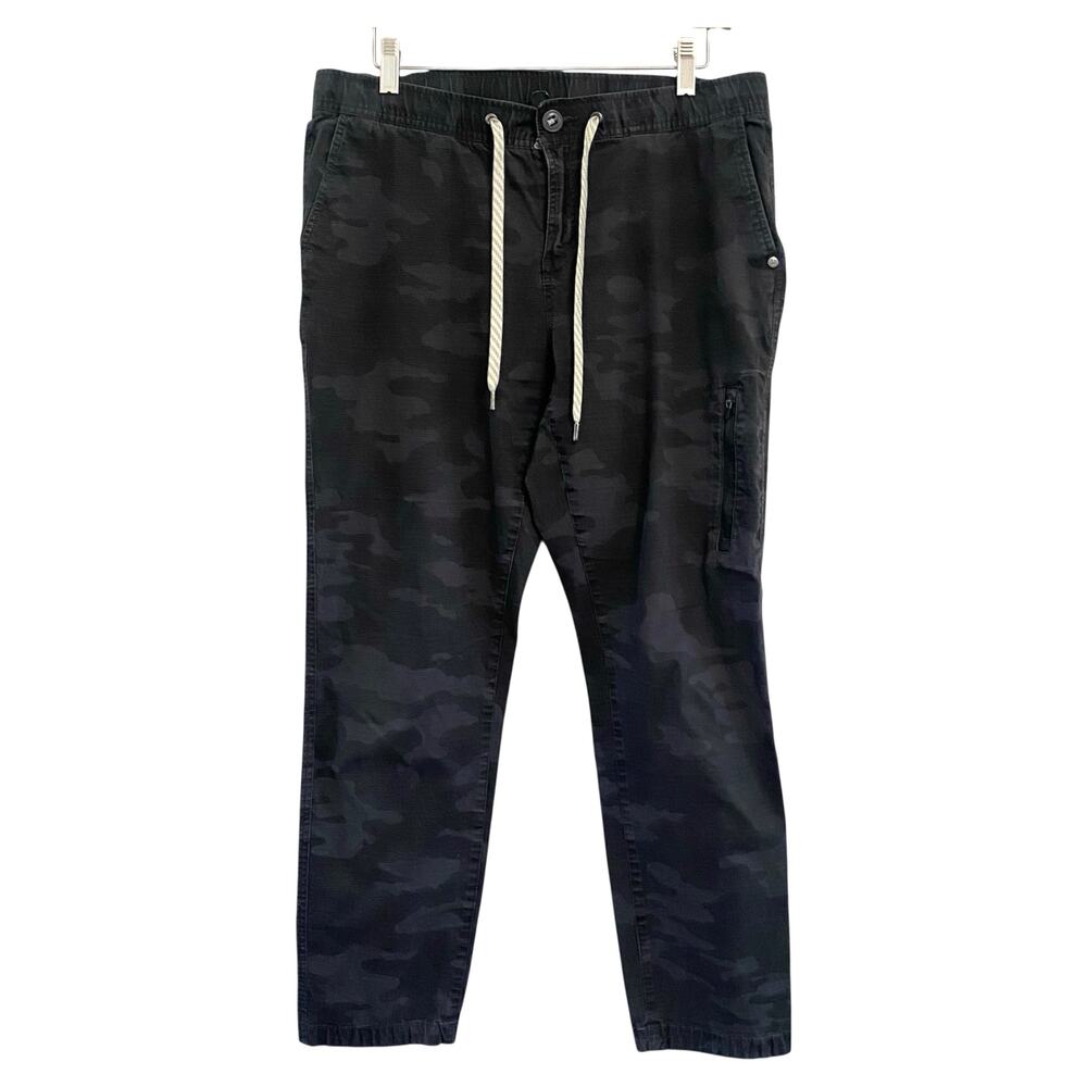 Vuori Black Camo Ankle Pants